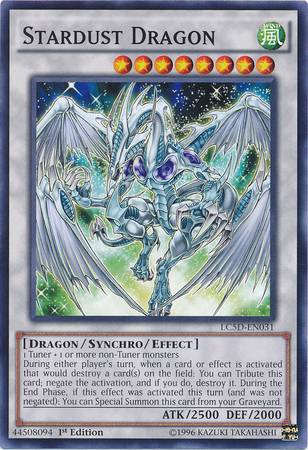 Dragão da Poeira Estelar / Stardust Dragon (#DP08-EN014)